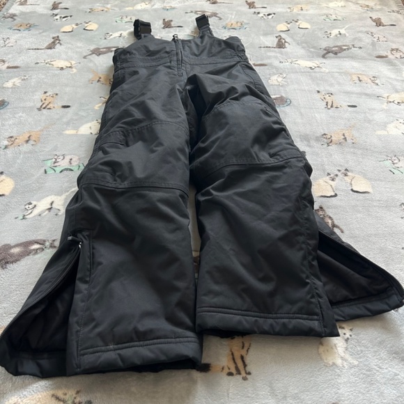 LL Bean Kids Size 5-6 Snowsuit Coveralls Black Thinsulate Insulation Winter Ware - Picture 6 of 9